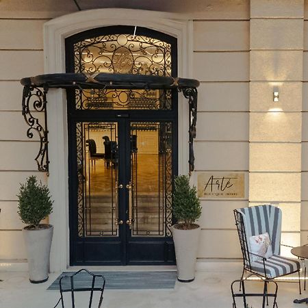 Arte Boutique Hotel Тирана Екстериор снимка