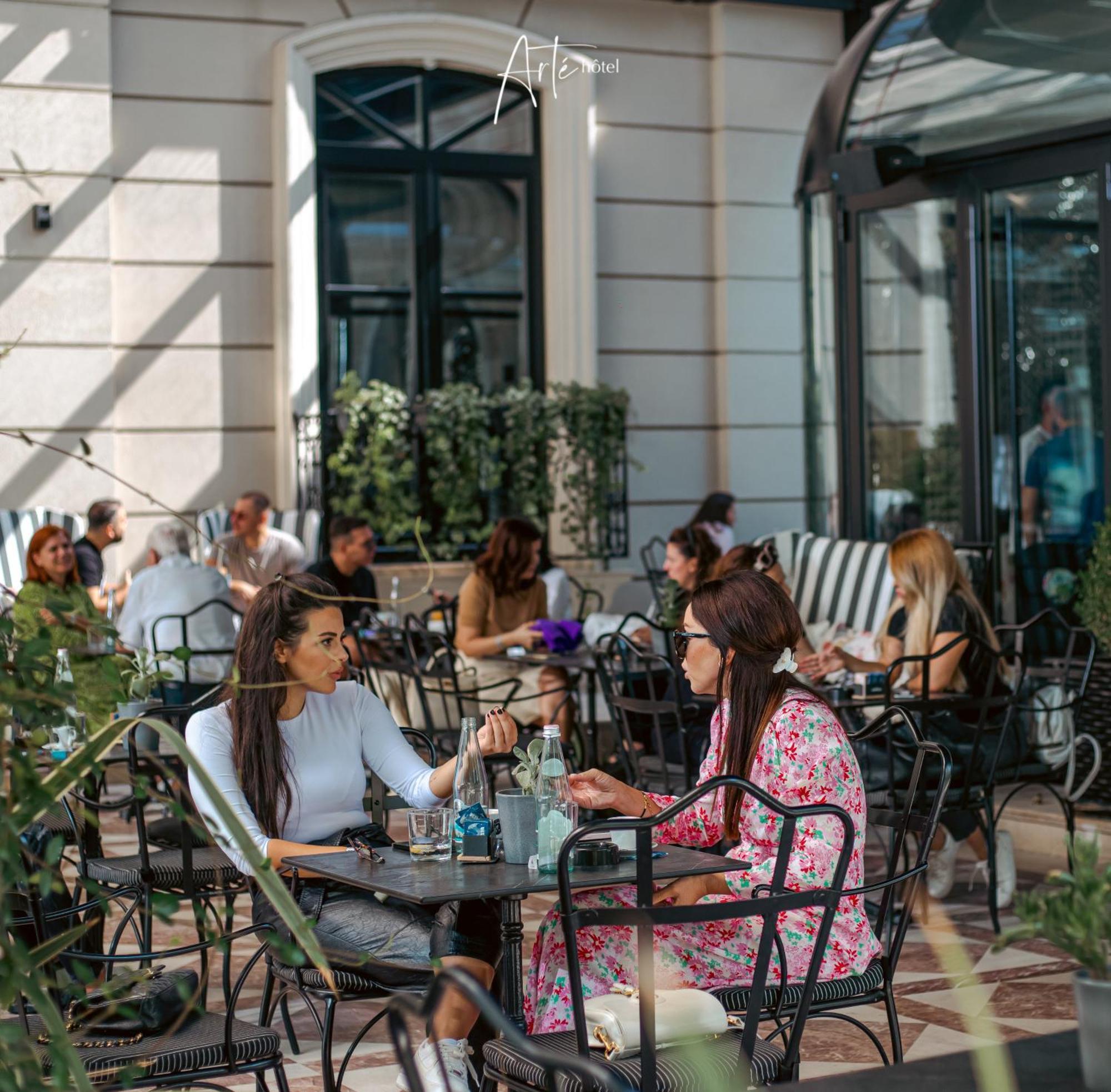 Arte Boutique Hotel Тирана Екстериор снимка