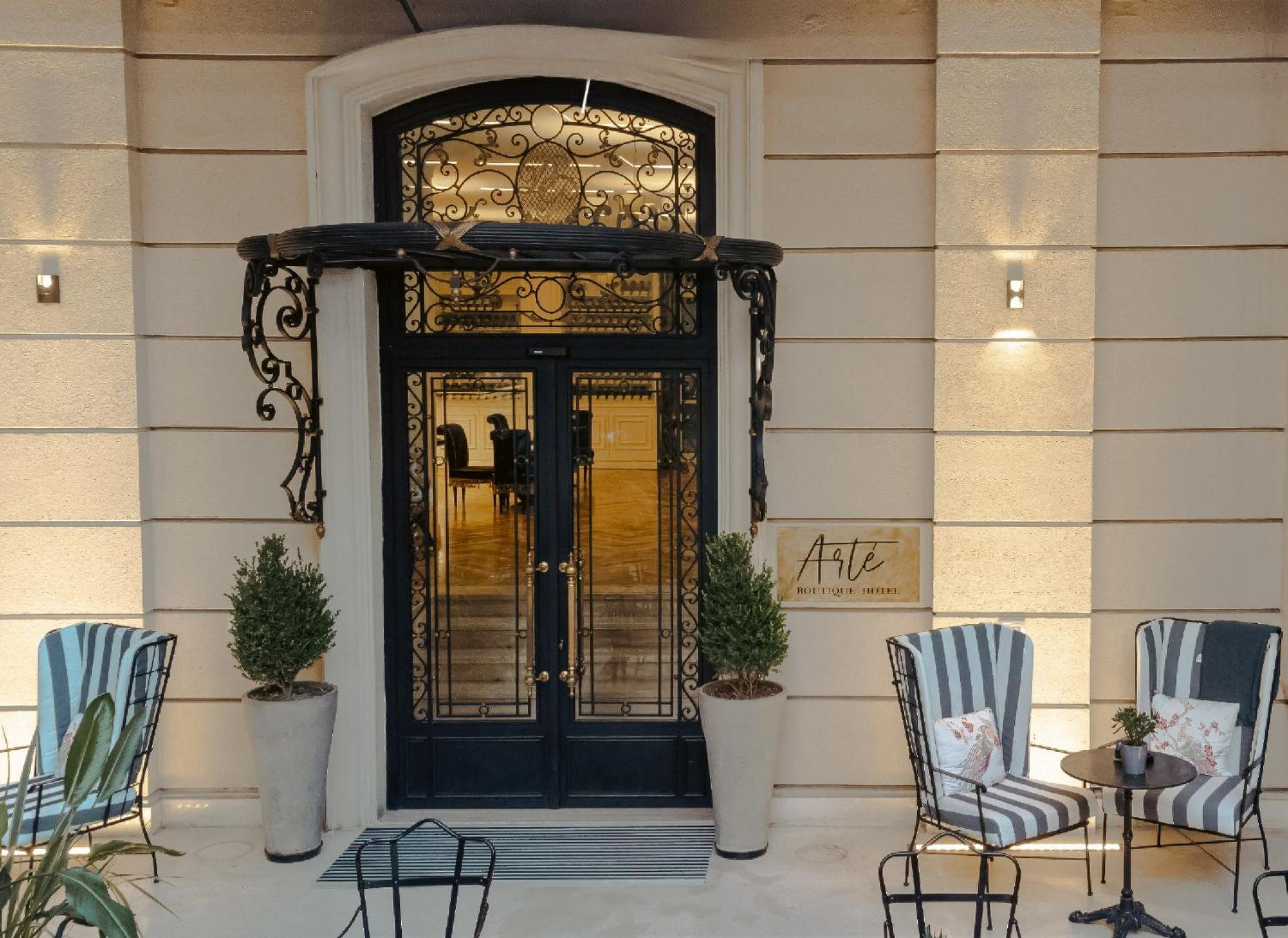 Arte Boutique Hotel Тирана Екстериор снимка