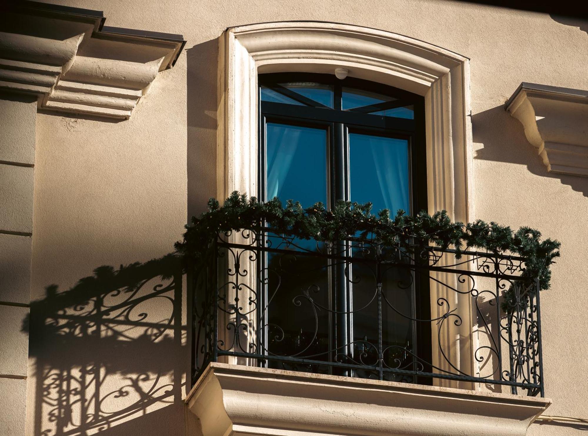 Arte Boutique Hotel Тирана Екстериор снимка