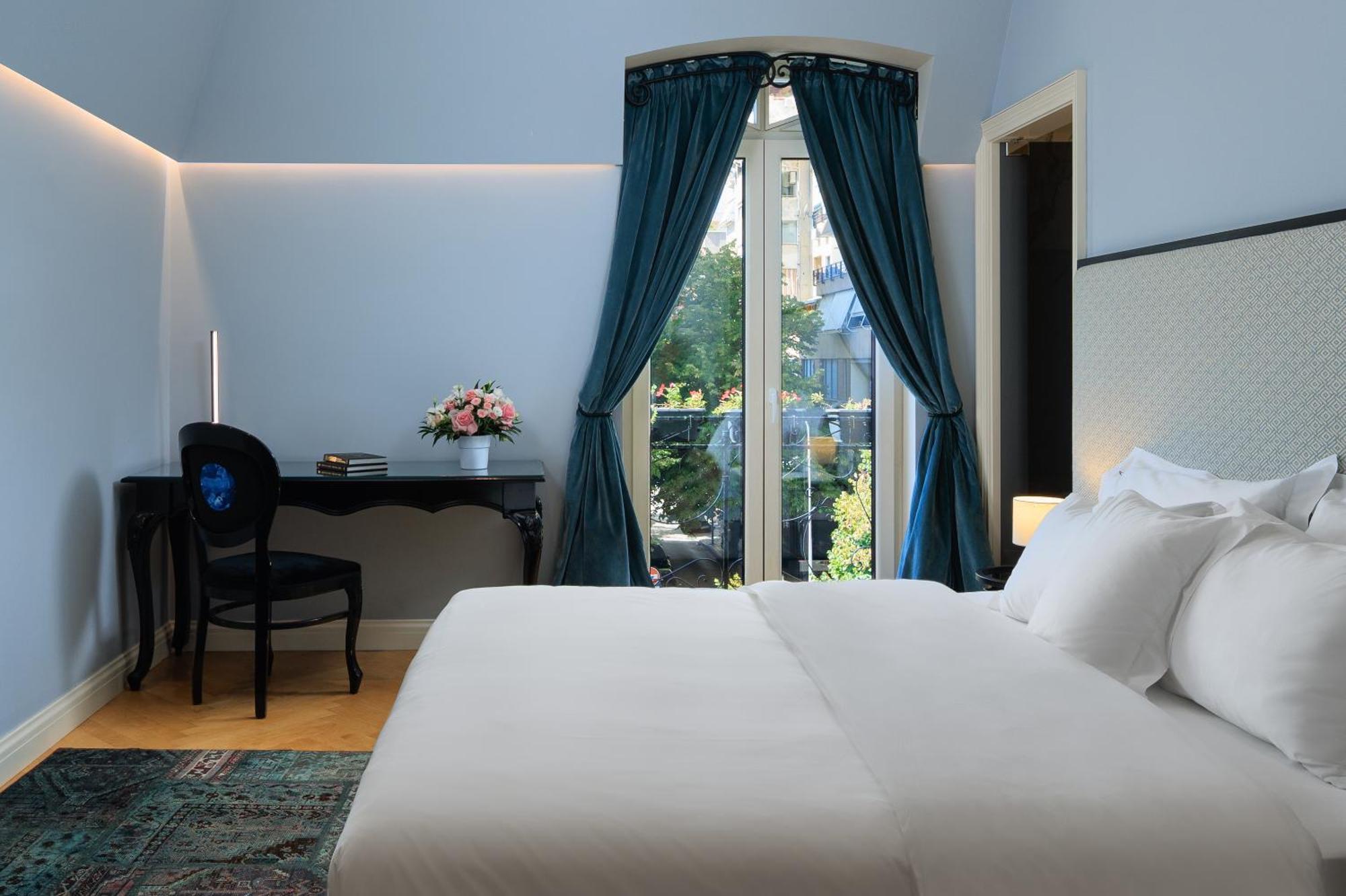 Arte Boutique Hotel Тирана Екстериор снимка
