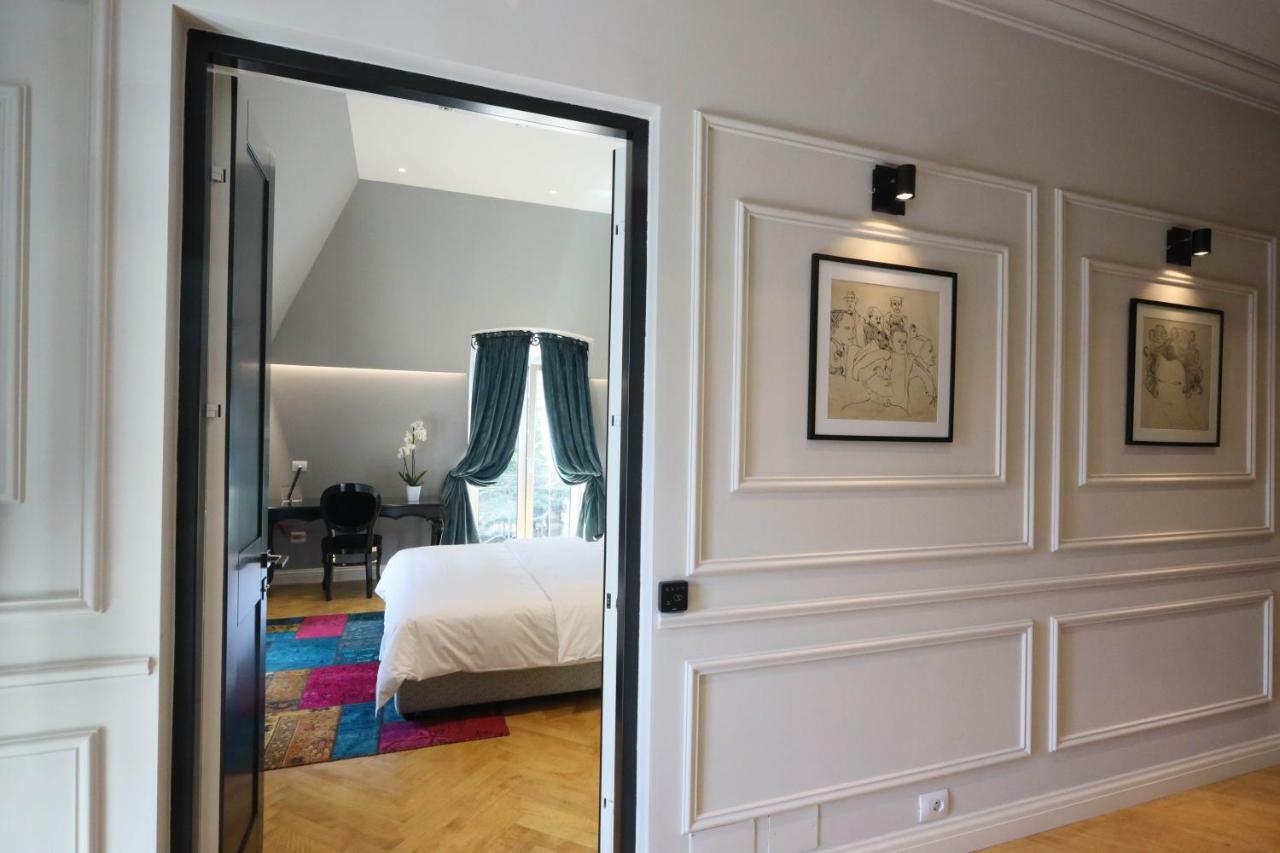 Arte Boutique Hotel Тирана Екстериор снимка